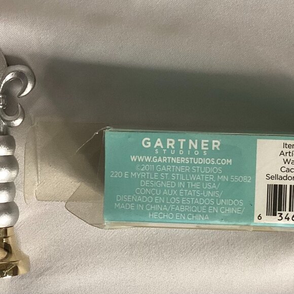 Gartner Studios Sealing Wax & βSβ Wax Seal Stamp β Elegant Fleur-de-Lis Handle - Picture 3 of 7